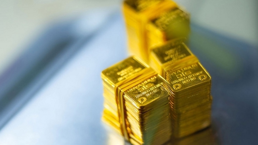 Giá vàng SJC tăng mạnh theo đà của thị trường vàng thế giới